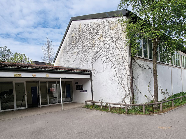 Turnhalle 1